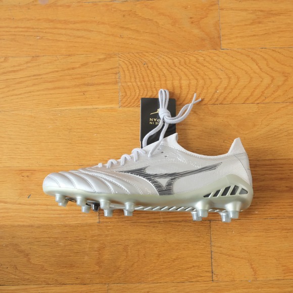 Mizuno Morelia Neo III Beta Japan Mens Silver Soccer Cleats Athletic 9 NIB main image 6